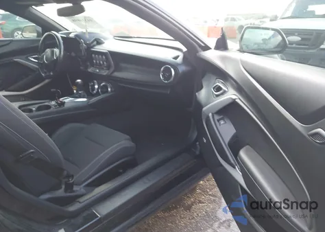 2019 Chevrolet Camaro 1Lt from USA, damaged, VIN 1G1FA1RX6K0122581